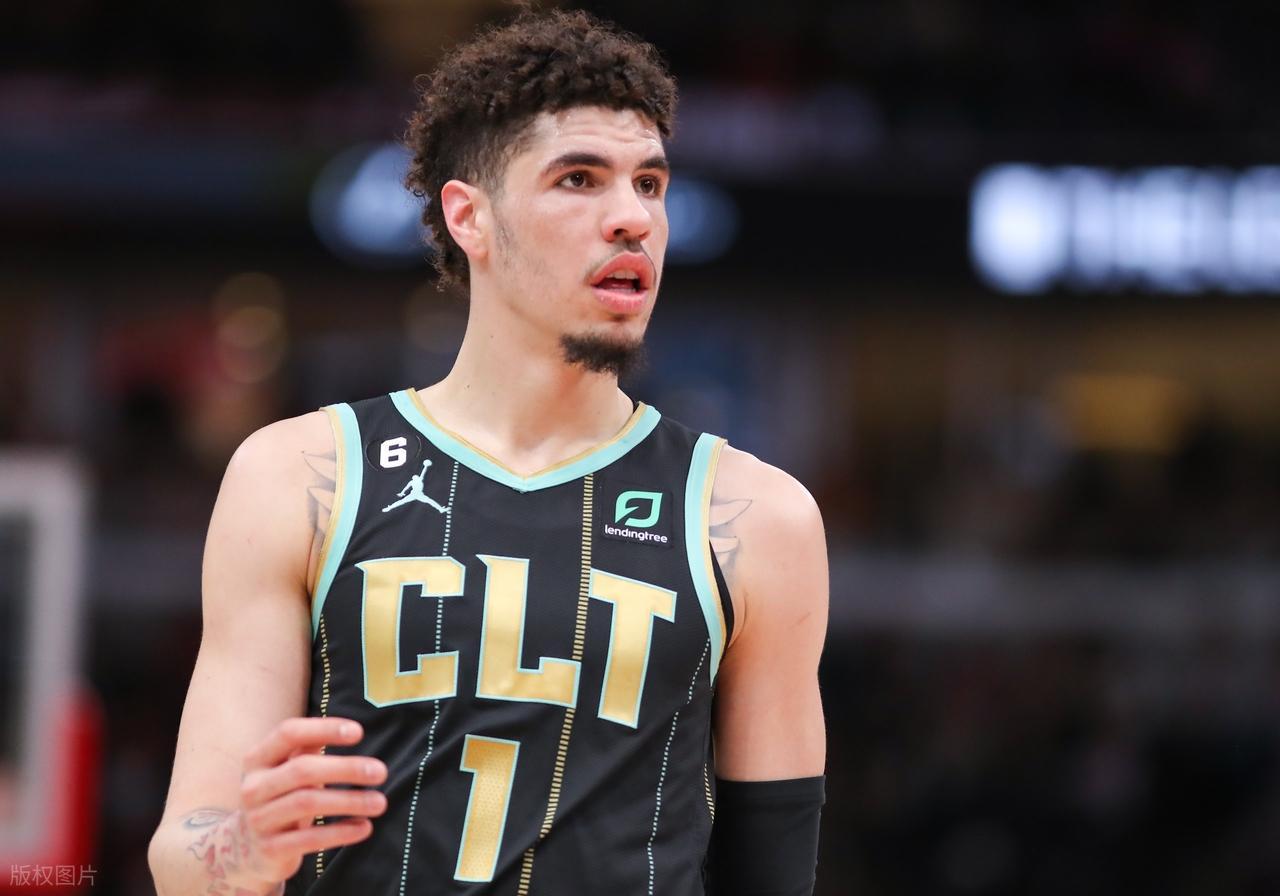 开云体育-请神容易送神难！盘点本赛季最难被交易的7大球星，都是全明星啊