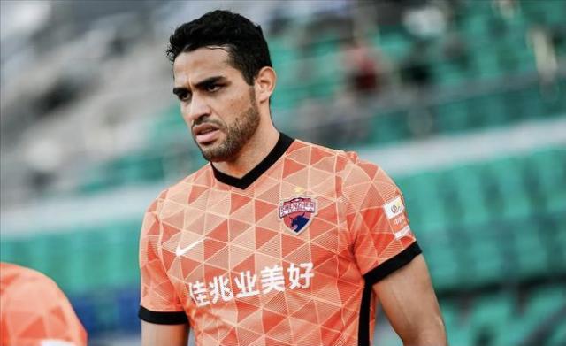 开云官网-卡尔德克不适致球队临战换将 深足已经进入疲劳期